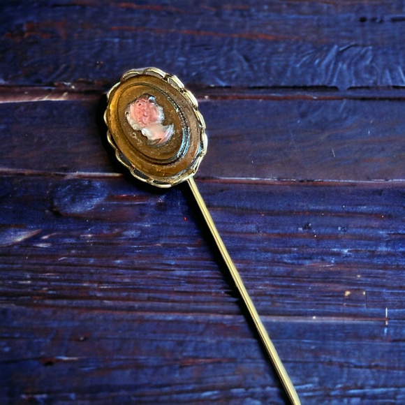 Vintage Hat Pin - Picture 3 of 4